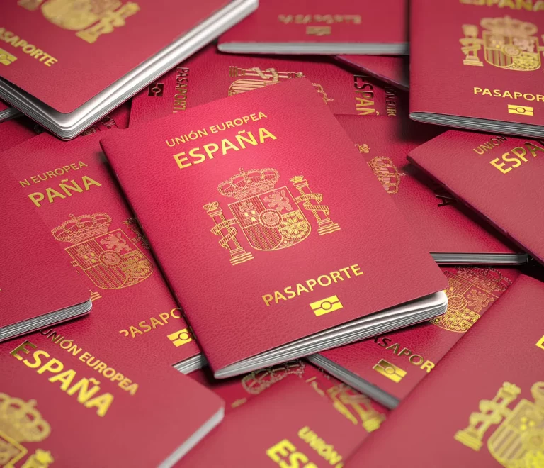 Cómo navegar el sistema migratorio español eficazmente